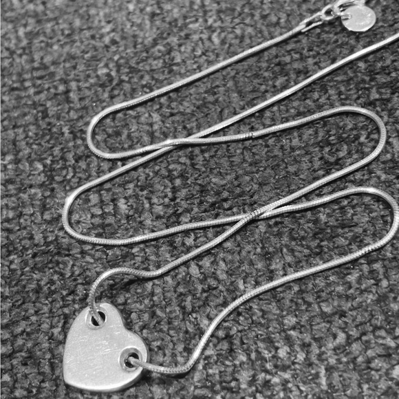 TIFFANY & CO.SterlingSilver 925 Heart Necklace made in Italy - Picture 7 of 13
